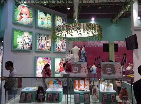 斐凡公主閃亮登美博會(huì)(圖5)